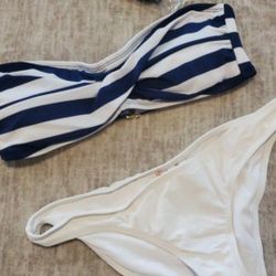 New Women's  Two Piece Bathing Suit  -  Size Medium.   Color - Navy/White