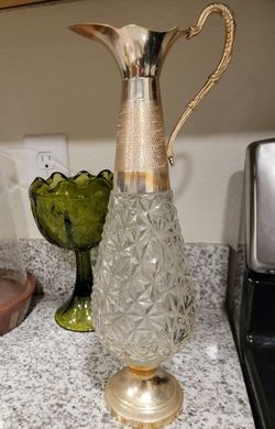 Vintage Norleans Wine Crystal Decanter Carafe