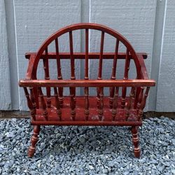 Vintage Antique Farmhouse Wood Spindle Wagon Wheel Magazine Holder Vinyl Records Storage Rack Stand