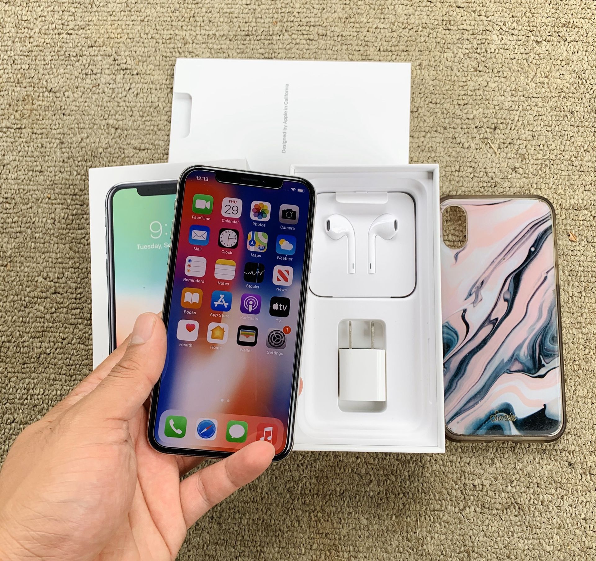 iPhone X Unlocked