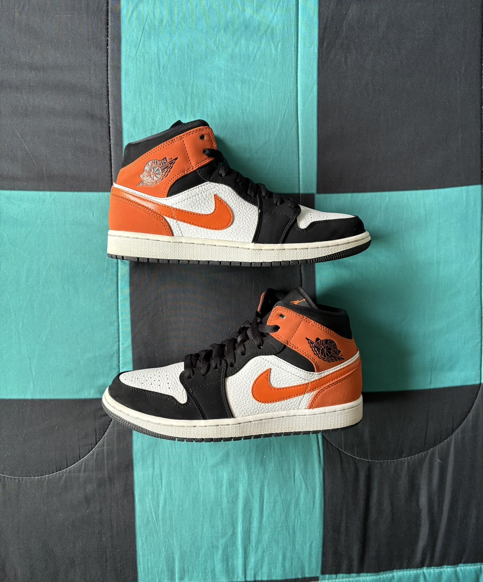 Men’s Air Jordan 1 Mid Size 9