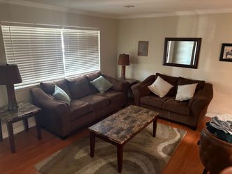 Free living room set