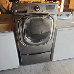 Lg Drayer Nice And Clean In-and-out Working Perfect Nothing Wrong Located In Perris 