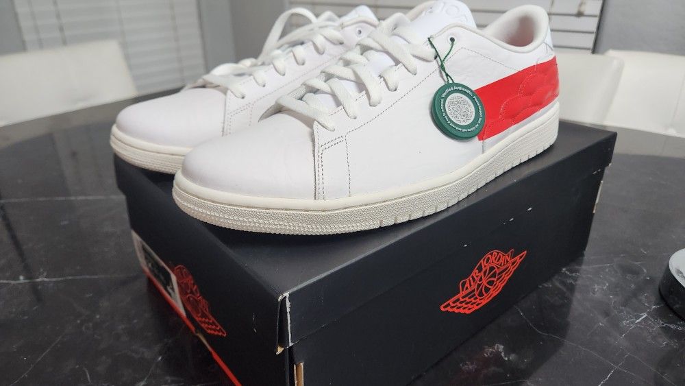 Air Jordan 1 Centre Court