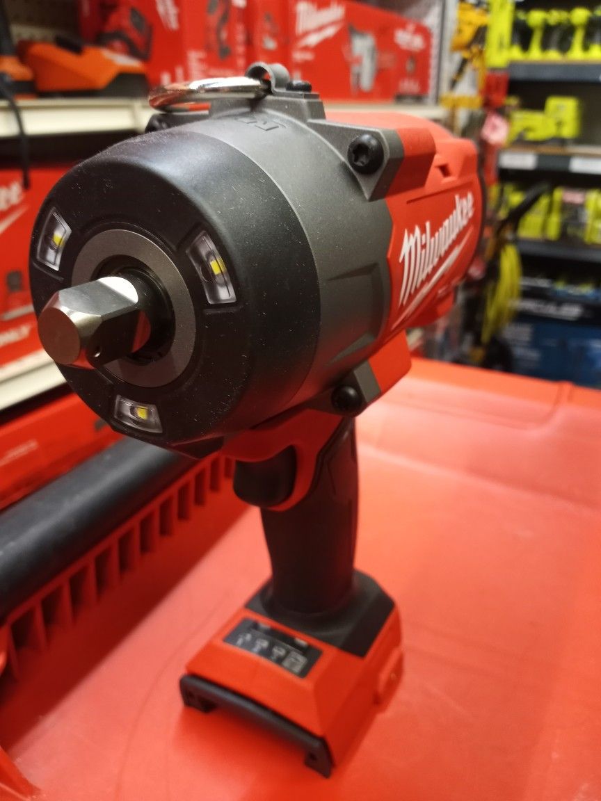 MILWAUKEE M18 FUEL BRUSHLESS 1/2" SQUARE- PIN IMPACT WRENCH. TOOL ONLY MODEL #2966-20