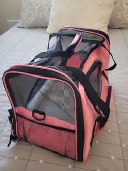 Pet carrier