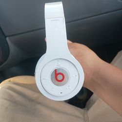 Selling Dr.Dre Beats For 40$ 