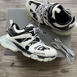 Size 7 Women’s- Balenciaga Track Sneaker Clear Sole - White Black