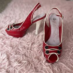 50’s Pin-Up Style Heel