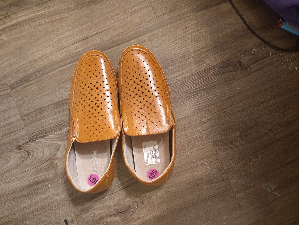 Brand New Men's Steve Madden Loafers