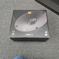 I Have A Set Of Lite Use Jbl 3 Way Arena Speakers 