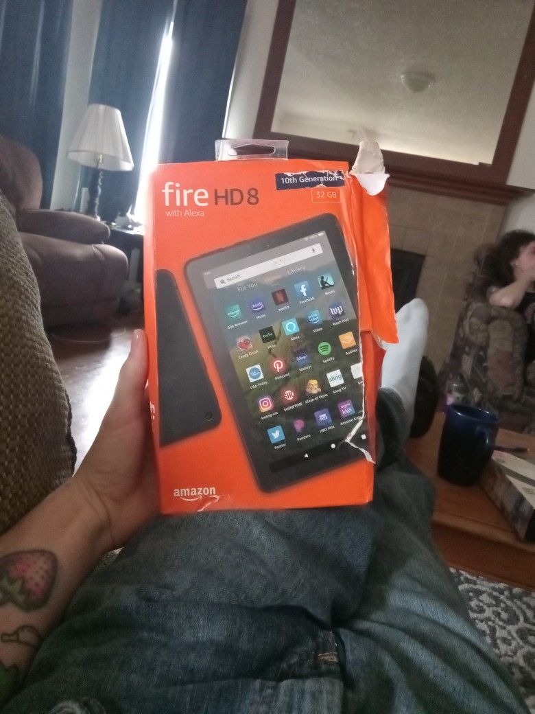 Fire HD 8 With Alexa