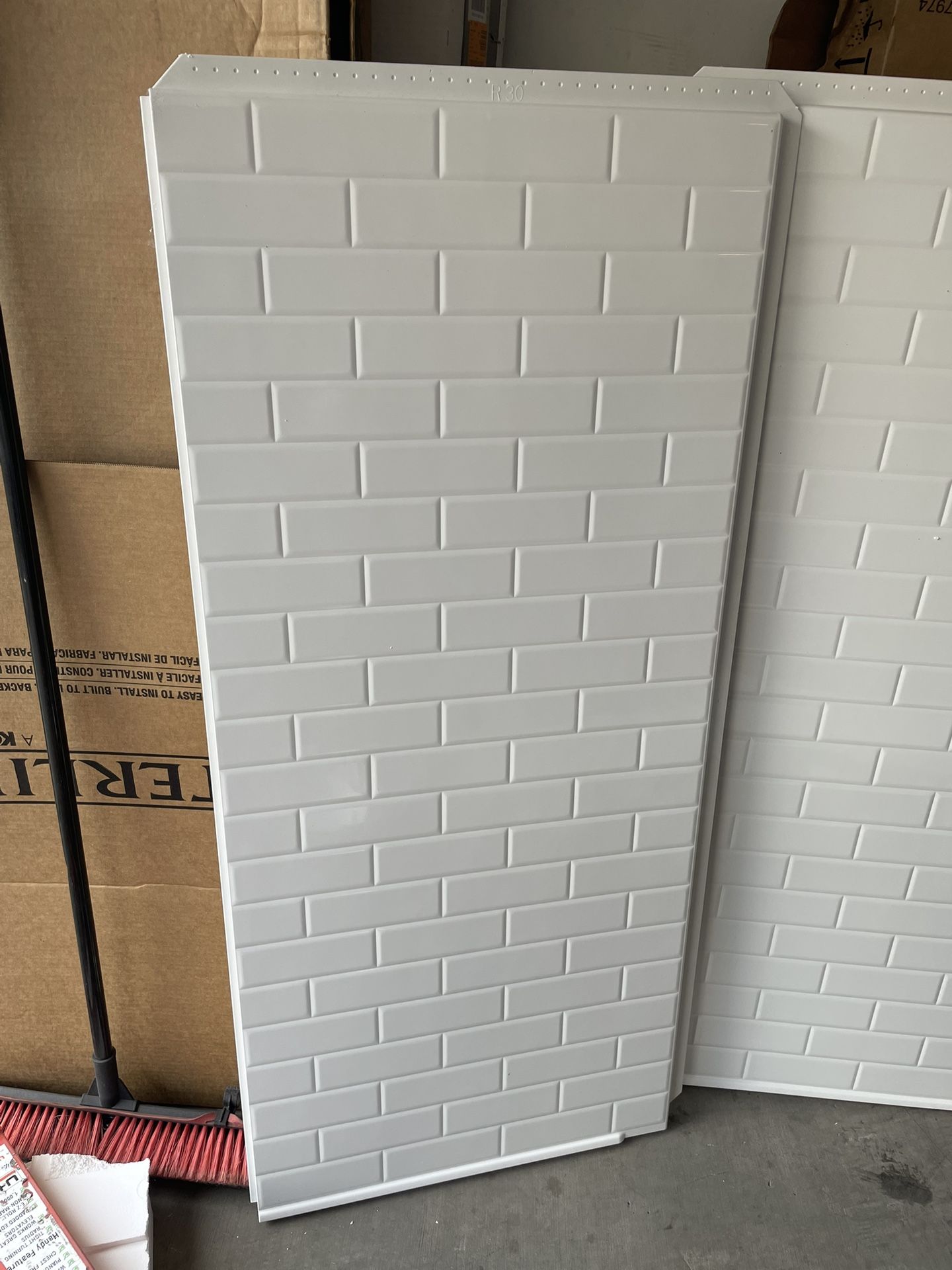 Sterling Traverse 60 in. W x 60 in. H x 30 in. D 4-Piece Direct-to-Stud Alcove Bath Wall Surround in Whit