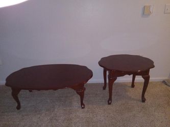 2-piece Redwood coffee and end table set. $30.00