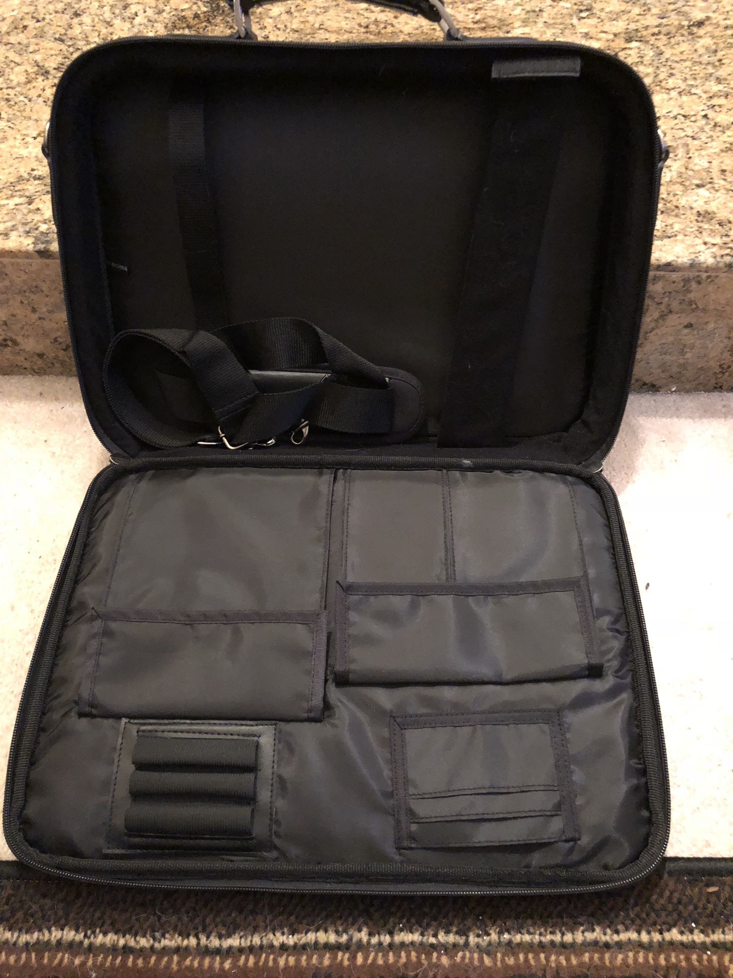 Verge laptop notebook carrying case briefcase professional business