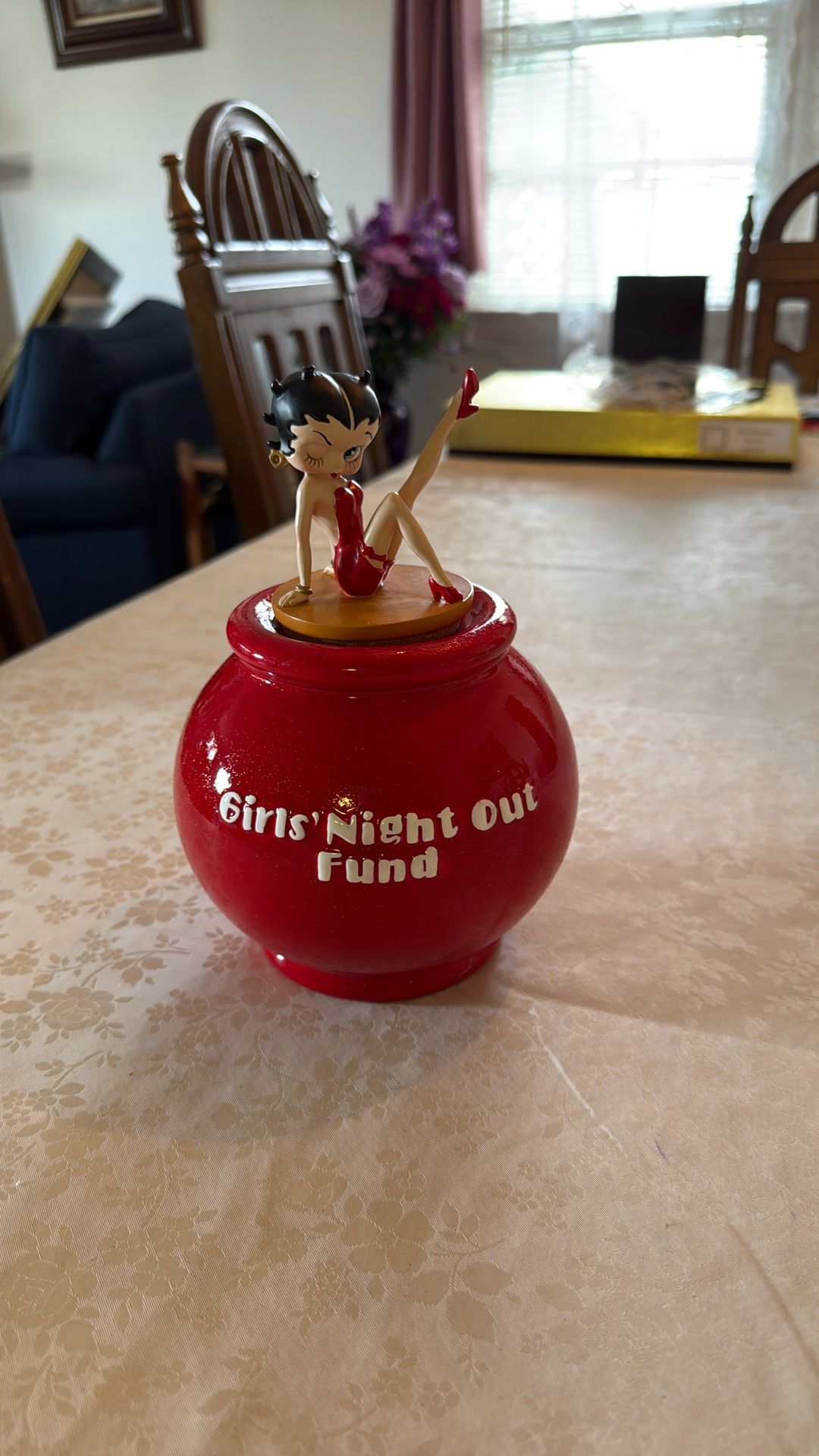 Betty Boop Girls Night Out Bank