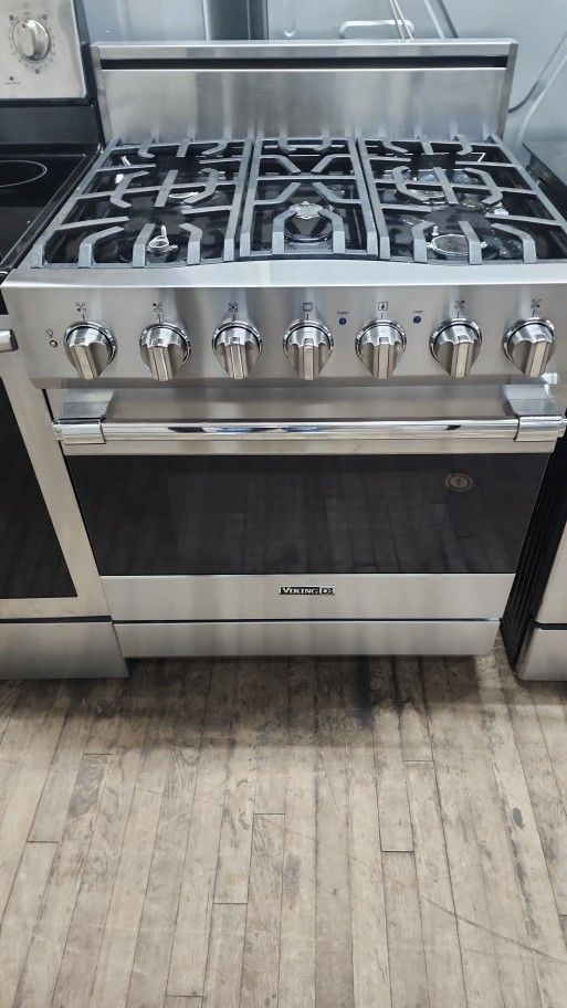 Viking D 3 Gas Range 30 Inch 