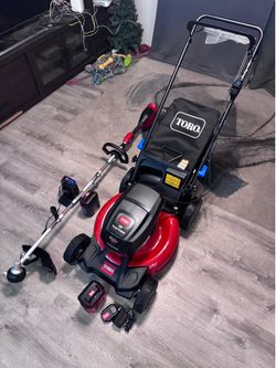 BRAND NEW TORO RECYCLER 60 V MAX 21 INCH CORDLESS SELF-PROPELLED LAWNMOWER 5Ah AND FLEX FORCE 60 V MAX 16 INCHES STRAIGHT SHAFT BATTERY STRING TRIMMER