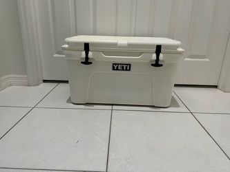 Yeti cooler 45