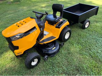 Cub Cadet Lawn Mower & Dump Cart