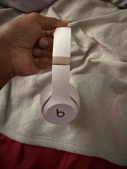 Beats Solo 4 for sale