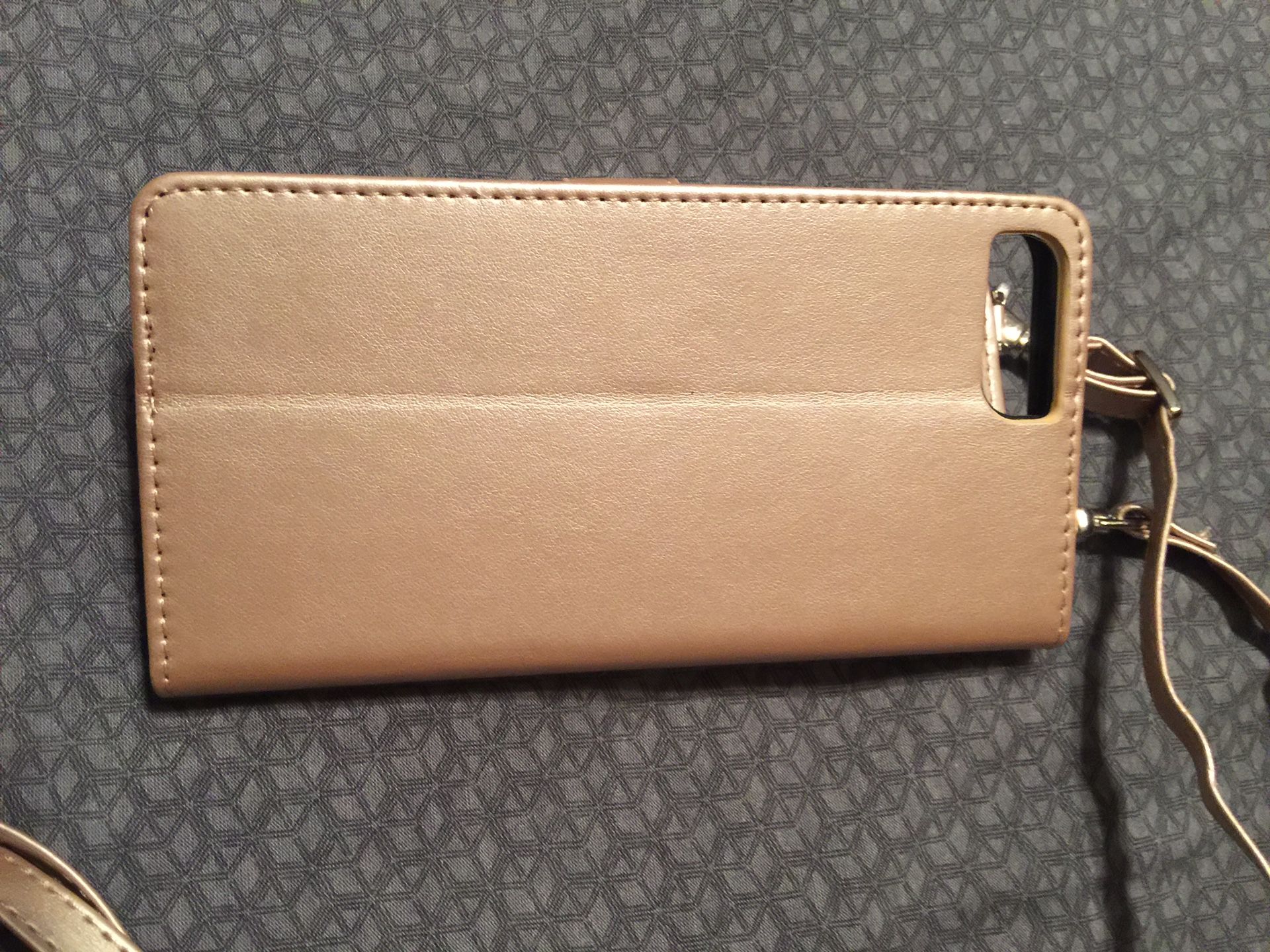 IPHONE 6PLUS PHONE CASW WITH SHOULDER STRAP