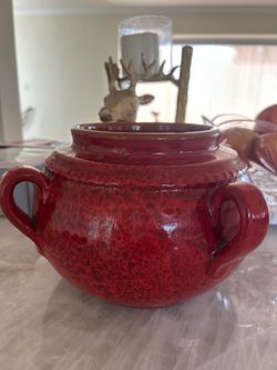Ceramic casserole for cooking