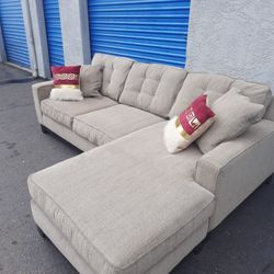 Modern Sectional Couch Gray 🛋 Very Clean 🛋 