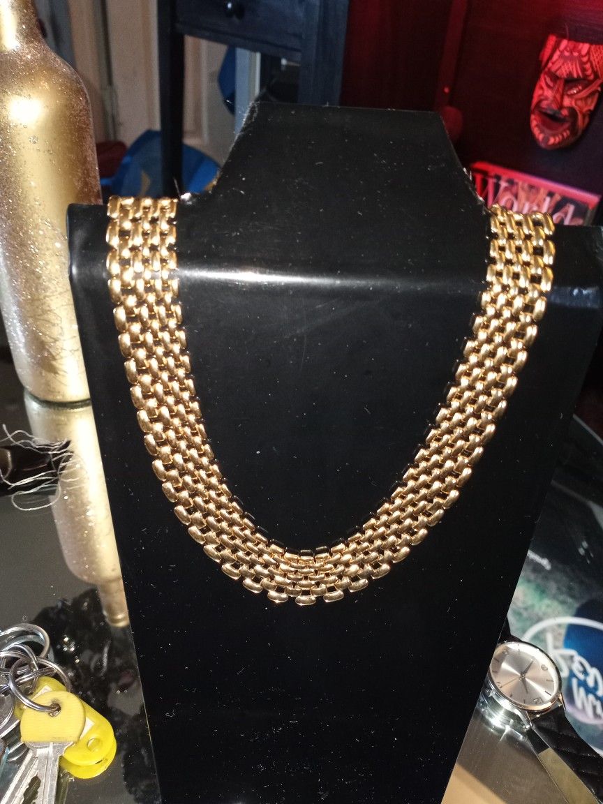 Gold Necklace  Ladys