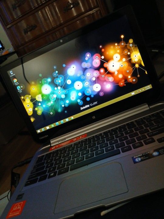 Toshiba Satellite Click