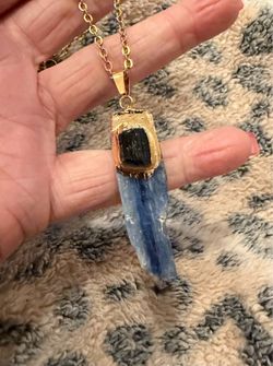 Blue Kyanite & Black tourmaline on an 18” GP gold Rolo chain.