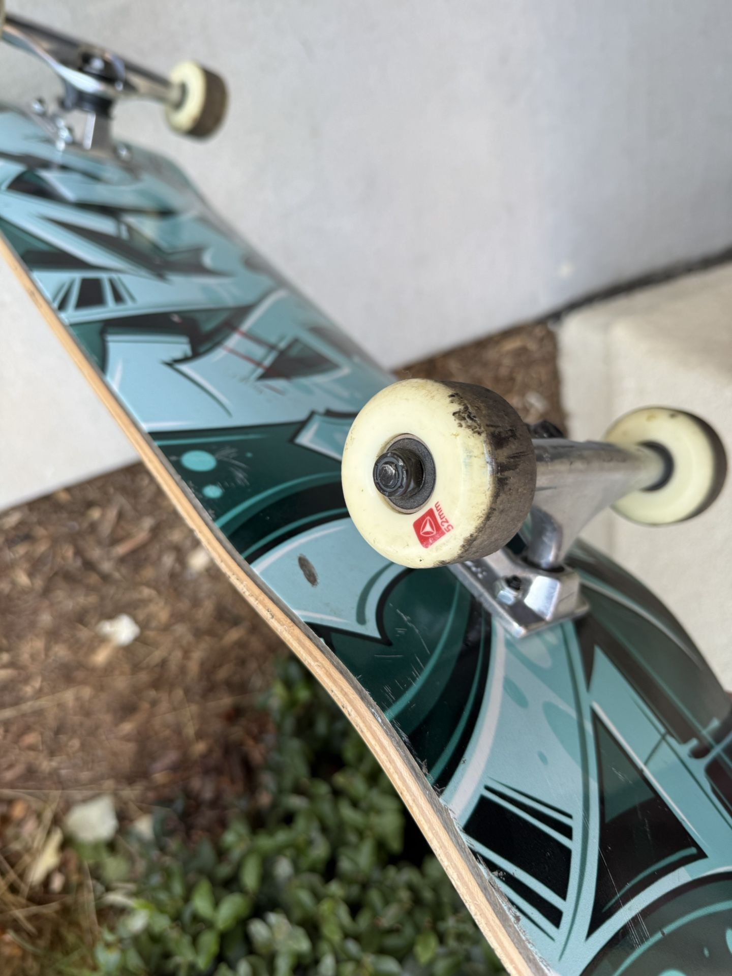 Pro Skateboard For $ell