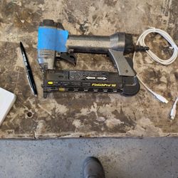 Senco 23 Gauge Finish Nail Gun