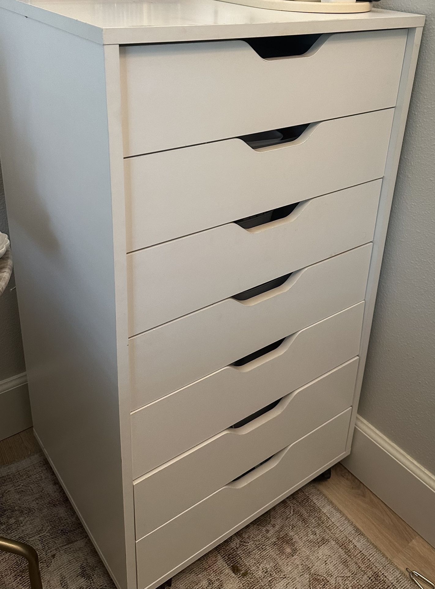 Rolling 7 Drawer Vanity Storage