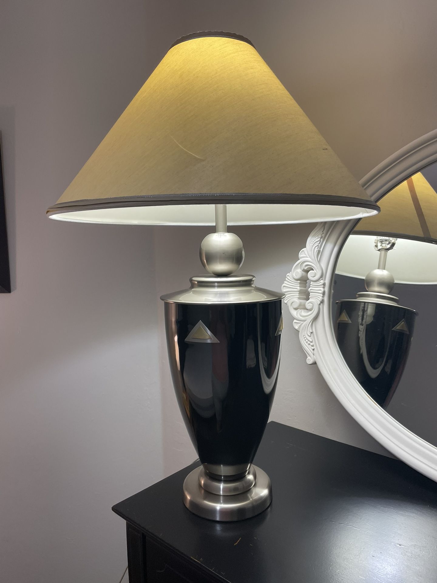 Table Lamp Modern Style Black