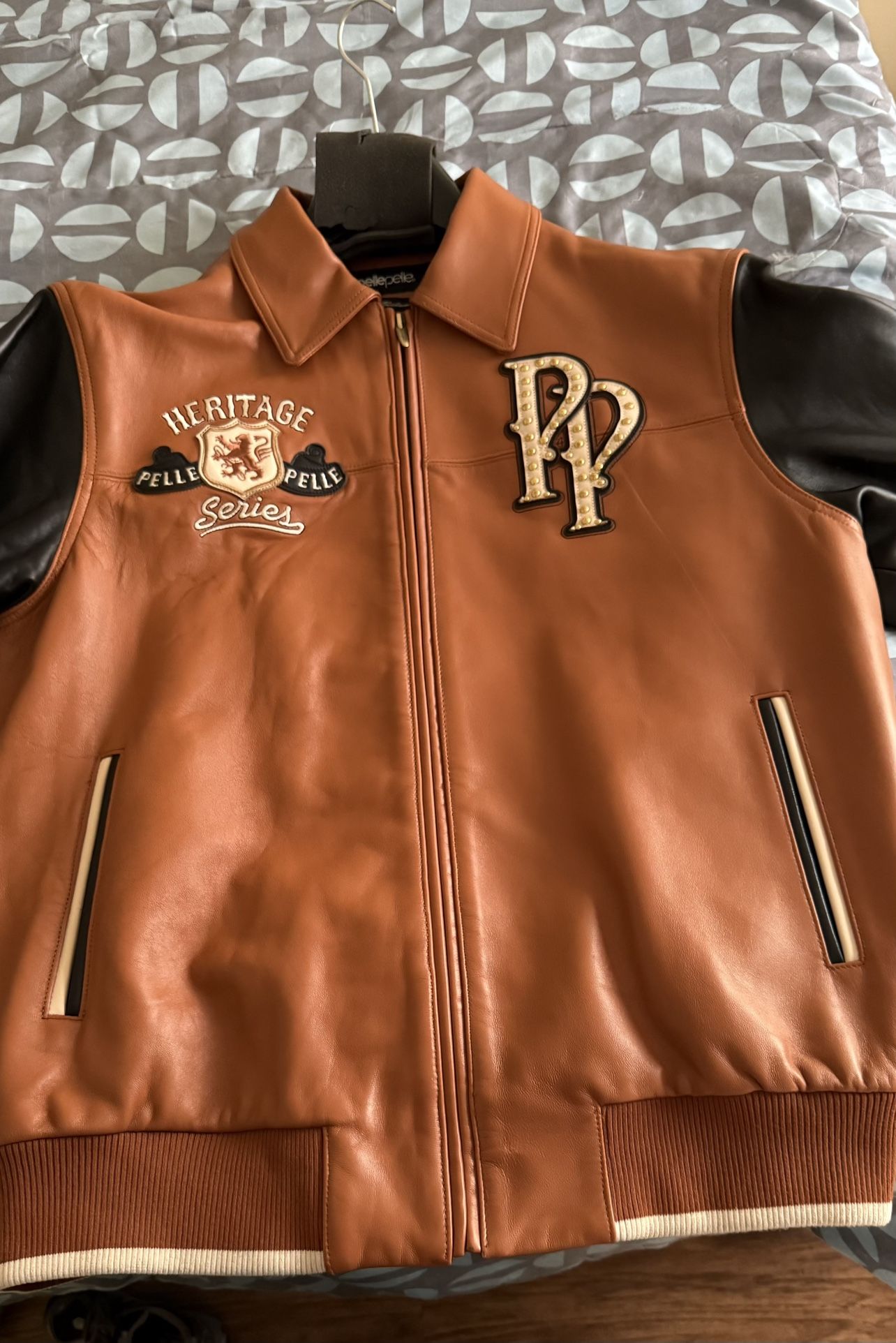 Pelle Pelle