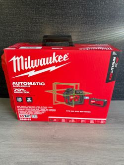Milwaukee M12 12-Volt Lithium-ion Cordless 125 ft. Green 360° 3-Plane Laser Level with Automatic Alignment & Receiver