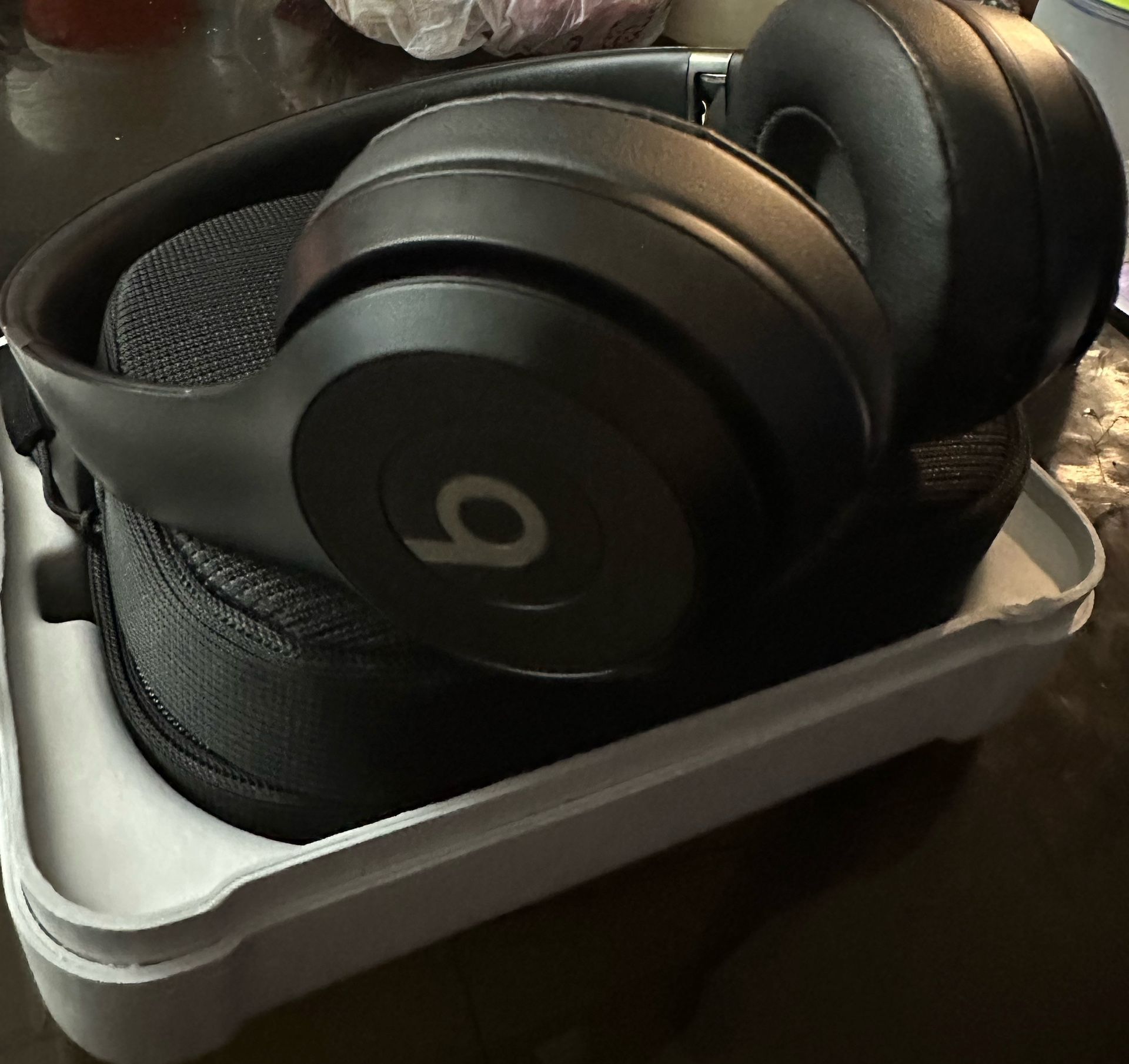 Audífonos Beats Solo Wireless