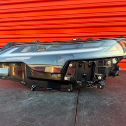 2023-2025 LEXUS RX350 LEFT DRIVER SIDE HEADLIGHT BI-LED USA. OEM