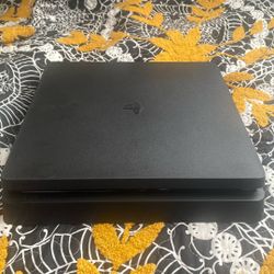 PS4 Slim