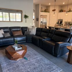 Beautiful Sectional Reclining couch