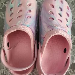 Girl's Pink Clogs Sandals