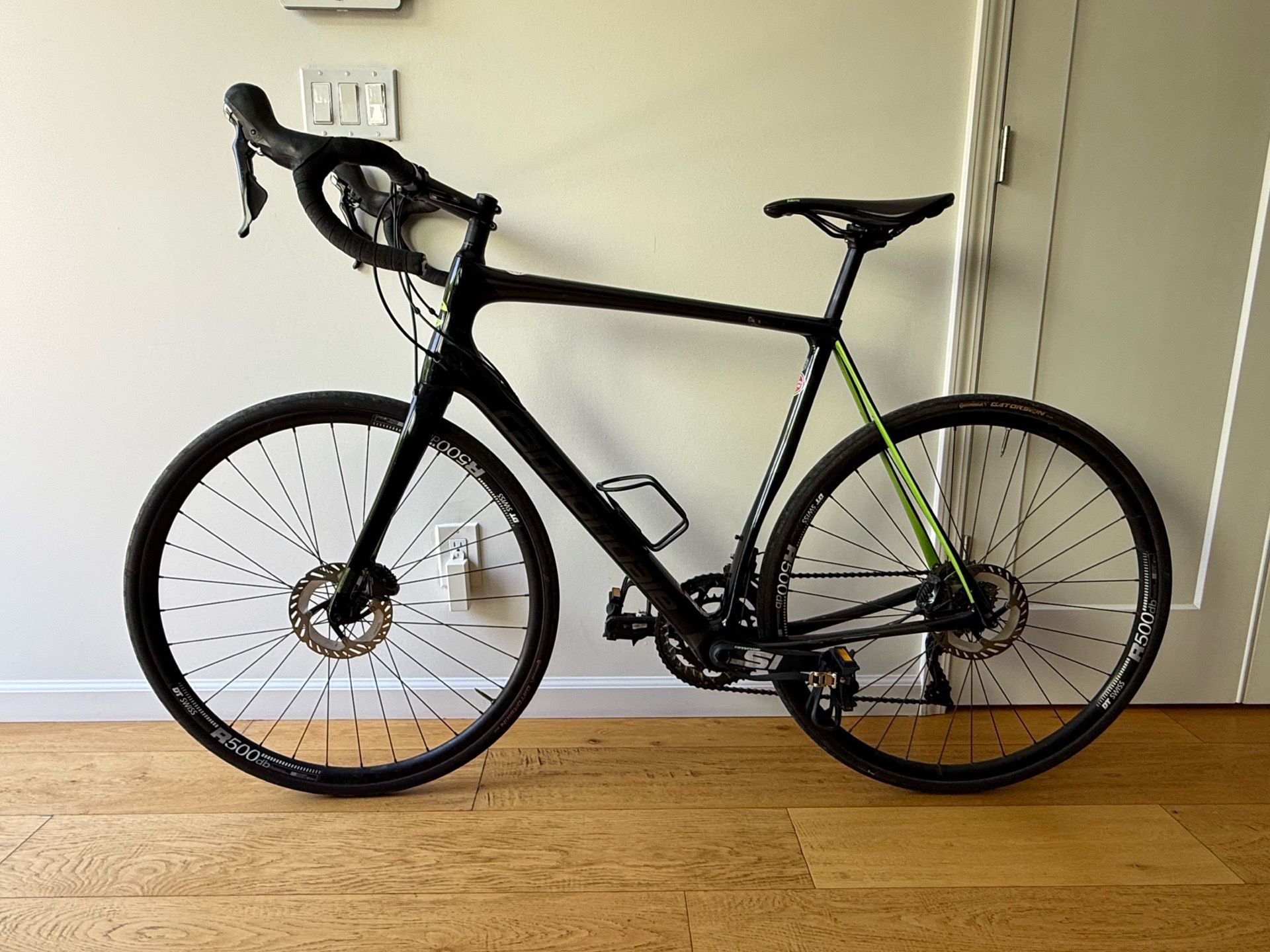 2019 Cannondale Synapse Carbon Road Bike – Size 58