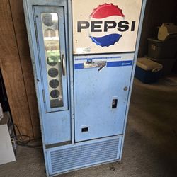 Pepsi Cola Vending Machine