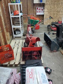 Vintage Toro Powerhandle " Snow Hound" Snowblower 