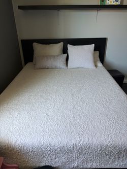 Bed Frame + Mattress (Full Size)