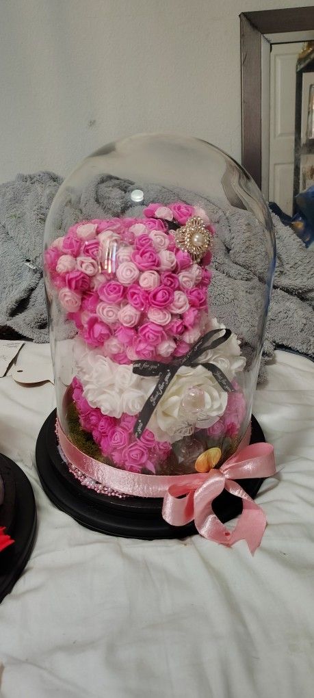 Rose Bear In Glass Dome