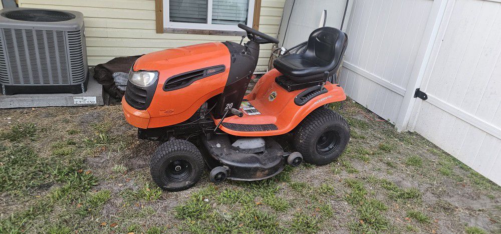 Big Lawn Tractor For Sale Runs Great 