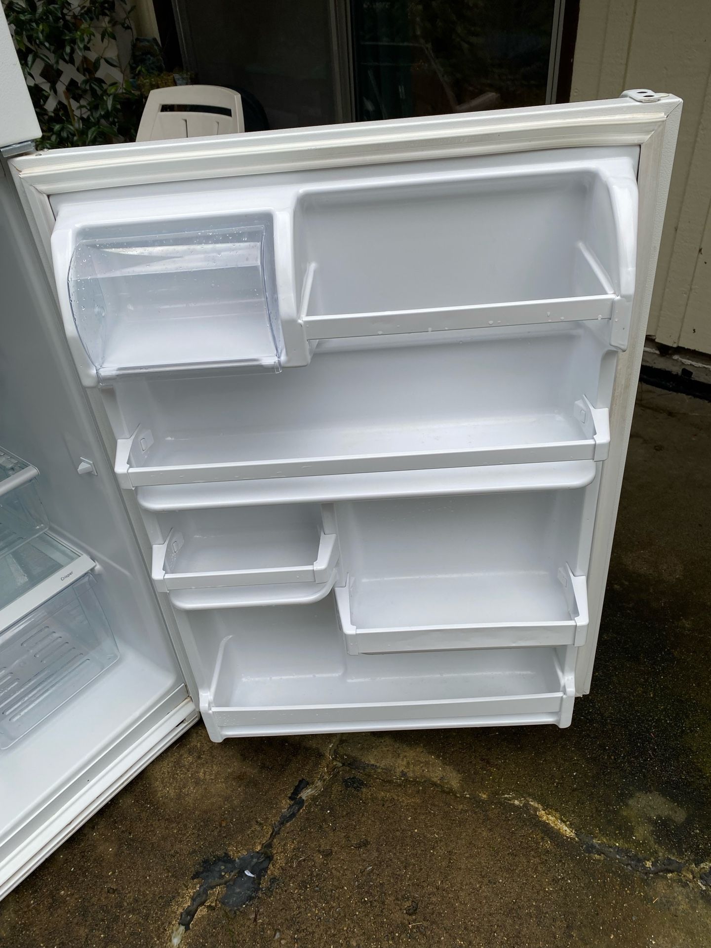 Refrigerator Roper By Whirlpool for Sale in Grays Harbor County, WA