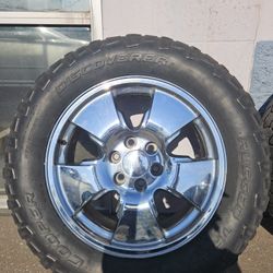 20" Chevy Silverado 1500 GMC Sierra 1500 Wheel And Tire Set